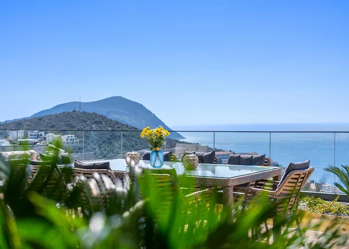 Safran Flower Villa